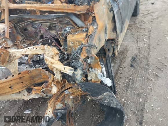 2018 Subaru Forester Premium z VIN JF2SJAEC0JH517799, wystawiony jako IAAI lot #43015677 z przebiegiem 95 000 mil mil oraz . Historia ofert i sprzedaży dostępna na DreamBid. Obrazek 13.