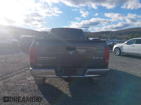 2004 Dodge 2500 SLT with VIN 3D7KU26D14G173732, listed as a IAAI auction lot 40810685 with 140,603 mi miles and . Bid and sale history available at DreamBid. Image 16.