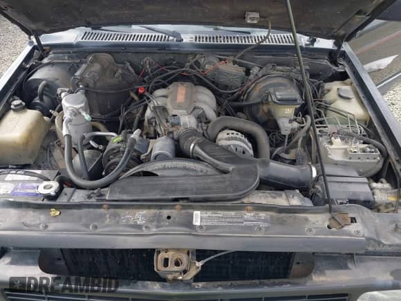 1992 Chevrolet Blazer z VIN 1GNDT13W4N2177782, wystawiony jako IAAI lot #42766017 z przebiegiem 165 544 mil mil oraz . Historia ofert i sprzedaży dostępna na DreamBid. Obrazek 10.