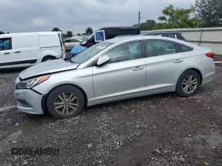 2016 Hyundai Sonata SE with VIN 5NPE24AF0GH298380, listed as a Copart auction lot 84228805 with 141,325 mi miles and Salvage title. Bid and sale history available at DreamBid. Image 1.