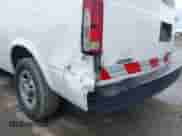 2004 Chevrolet Astro Cargo с VIN 1GCDM19X54B119765, выставлен на аукционе IAAI как лот 41777564 с пробегом 162 810 миль миль и . История ставок и продаж доступна на DreamBid. Изображение 6.