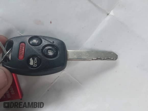 2010 Honda Pilot Touring with VIN 5FNYF4H84AB011640, listed as a IAAI auction lot 43037958 with 155,985 mi miles and . Bid and sale history available at DreamBid. Image 11.