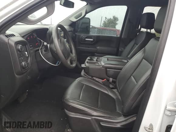 2020 Chevrolet Silverado 3500HD Work Truck с VIN 1GC4YSEY1LF189604, выставлен на аукционе Copart как лот 80430335 с пробегом 136 360 миль миль и Списание • Salvage title. История ставок и продаж доступна на DreamBid. Изображение 7.