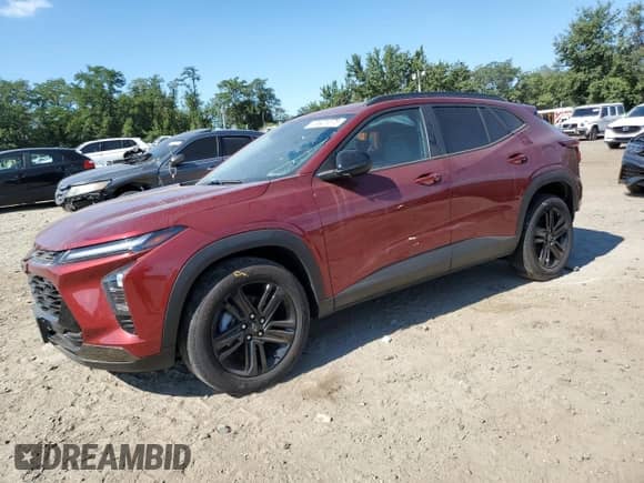 2024 Chevrolet Trax ACTIV with VIN KL77LKE21RC092935, listed as a Copart auction lot 70021075 with 3,726 mi miles and Salvage title. Bid and sale history available at DreamBid. Image 1.