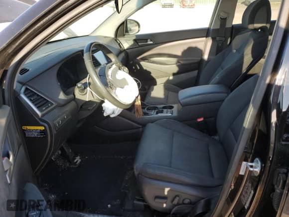 2018 Hyundai Tucson Sport с VIN KM8J33AL8JU819723, выставлен на аукционе Copart как лот 45836125 с пробегом 103 721 миль миль и Списание • Salvage title. История ставок и продаж доступна на DreamBid. Изображение 7.