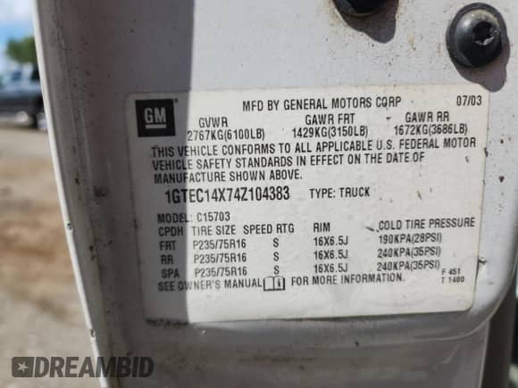 2004 GMC Sierra 1500 Work Truck with VIN 1GTEC14X74Z104383, listed as a Copart auction lot 81839715 with 327,568 mi miles and Clean title. Bid and sale history available at DreamBid. Image 13.