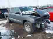 2005 Dodge Dakota с VIN 1D7HE58K75S130091, выставлен на аукционе IAAI как лот 41616904 с пробегом 157 452 миль миль и . История ставок и продаж доступна на DreamBid. Изображение 1.