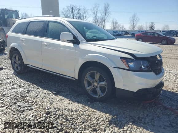 2016 Dodge Journey Crossroad z VIN 3C4PDCGG0GT173523, wystawiony jako Copart lot #48123535 z przebiegiem 111 444 mil mil oraz Czysty tytuł • Clean title. Historia ofert i sprzedaży dostępna na DreamBid. Obrazek 4.