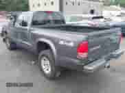 2004 Dodge Dakota with VIN 1D7HG12K44S688376, listed as a IAAI auction lot 42690742 with 119,456 mi miles and . Bid and sale history available at DreamBid. Image 3.