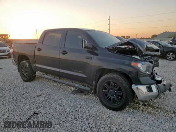 2021 Toyota Tundra SR5 with VIN 5TFEY5F17MX298958, listed as a Copart auction lot 84053745 with 135,809 mi miles and Salvage title. Bid and sale history available at DreamBid. Image 4.