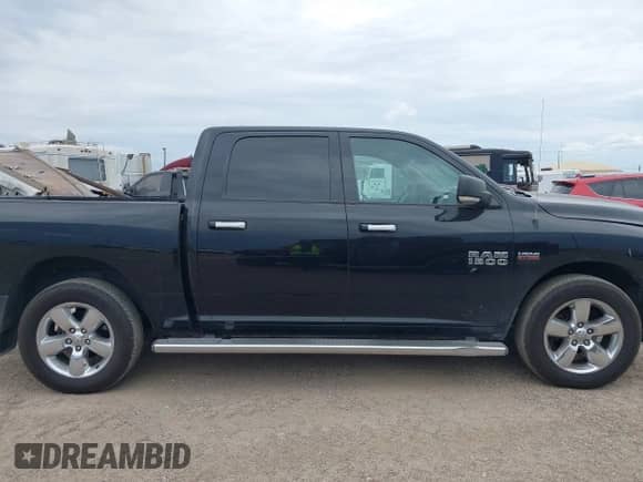2015 Ram 1500 Outdoorsman с VIN 1C6RR6LT0FS583213, выставлен на аукционе IAAI как лот 42822778 с пробегом 150 006 миль миль и . История ставок и продаж доступна на DreamBid. Изображение 13.