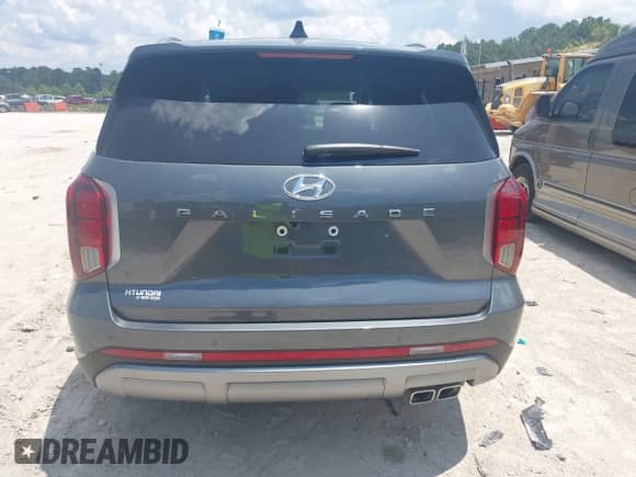 2025 Hyundai Palisade SEL Premium с VIN KM8R44GE6SU921327, выставлен на аукционе IAAI как лот 42781090 с пробегом 659 миль миль и . История ставок и продаж доступна на DreamBid. Изображение 17.