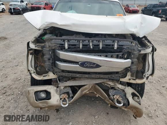 2014 Ford F-250 XL с VIN 1FT7W2B68EEB06460, выставлен на аукционе Copart как лот 80122665 с пробегом Не указан миль и Списание • Salvage title. История ставок и продаж доступна на DreamBid. Изображение 11.