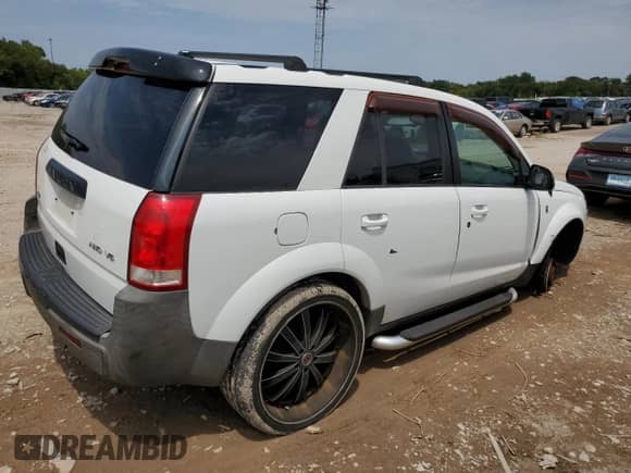 2004 Saturn VUE V6 z VIN 5GZCZ63464S868839, wystawiony jako Copart lot #66003494 z przebiegiem 155 227 mil mil oraz Szkoda całkowita • Salvage title. Historia ofert i sprzedaży dostępna na DreamBid. Obrazek 3.