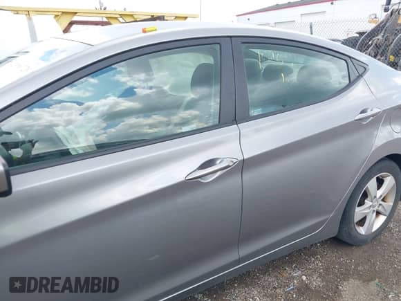 2012 Hyundai Elantra GLS с VIN KMHDH4AE5CU191533, выставлен на аукционе IAAI как лот 42988728 с пробегом 88 143 миль миль и . История ставок и продаж доступна на DreamBid. Изображение 14.