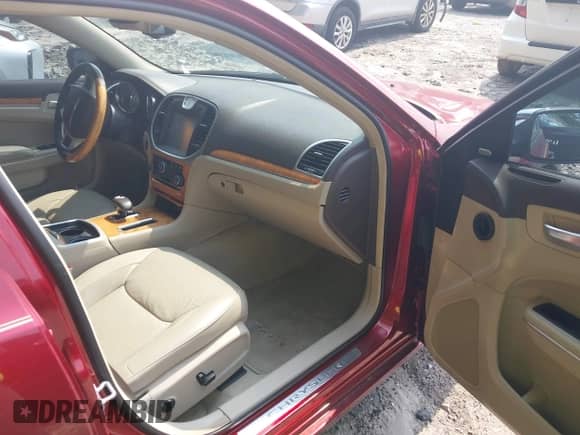 2014 Chrysler 300 C with VIN 2C3CCAEG8EH121687, listed as a IAAI auction lot 42343603 with 96,000 mi miles and . Bid and sale history available at DreamBid. Image 5.