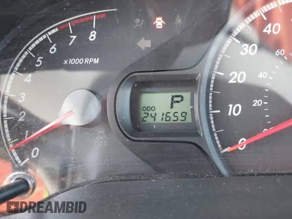 2014 Toyota Sienna L with VIN 5TDZK3DC8ES431620, listed as a IAAI auction lot 42896320 with 241,659 mi miles and . Bid and sale history available at DreamBid. Image 16.