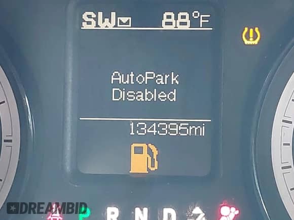 2017 Ram 1500 Tradesman z VIN 1C6RR7FT8HS669373, wystawiony jako IAAI lot #39295708 z przebiegiem 134 395 mil mil oraz . Historia ofert i sprzedaży dostępna na DreamBid. Obrazek 15.