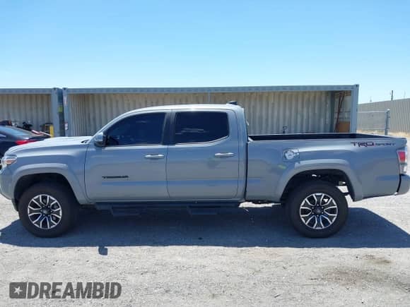 2020 Toyota Tacoma SR5 z VIN 3TMBZ5DN9LM027314, wystawiony jako IAAI lot #42258246 z przebiegiem 81 254 mil mil oraz . Historia ofert i sprzedaży dostępna na DreamBid. Obrazek 15.