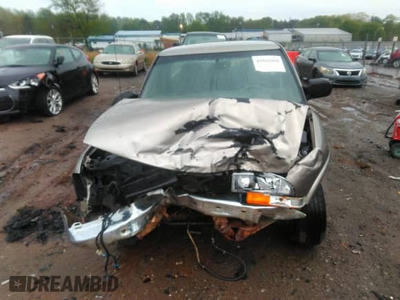 2003 Chevrolet S-10 LS с VIN 1GCCS14X538118247, выставлен на аукционе IAAI как лот 41962808 с пробегом 103 541 миль миль и . История ставок и продаж доступна на DreamBid. Изображение 12.