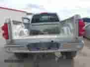 2007 Dodge RAM z VIN 3D3KS28DX7G828222, wystawiony jako IAAI lot #41562416 z przebiegiem Nie podano mil oraz . Historia ofert i sprzedaży dostępna na DreamBid. Obrazek 15.