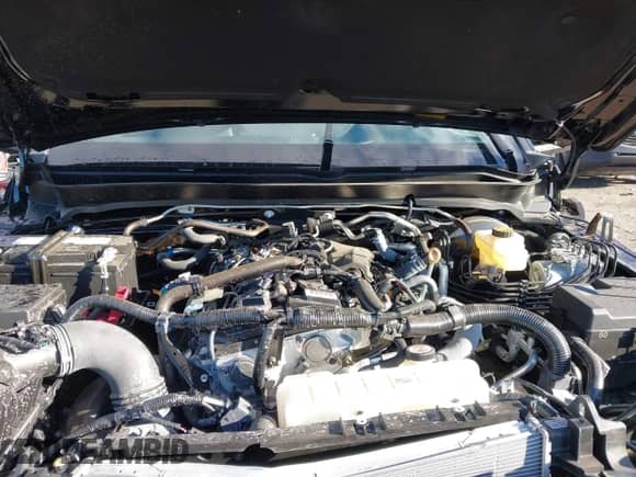 2024 Toyota Tacoma SR5 with VIN 3TMLB5JN0RM008463, listed as a IAAI auction lot 40979020 with 4,710 mi miles and . Bid and sale history available at DreamBid. Image 10.