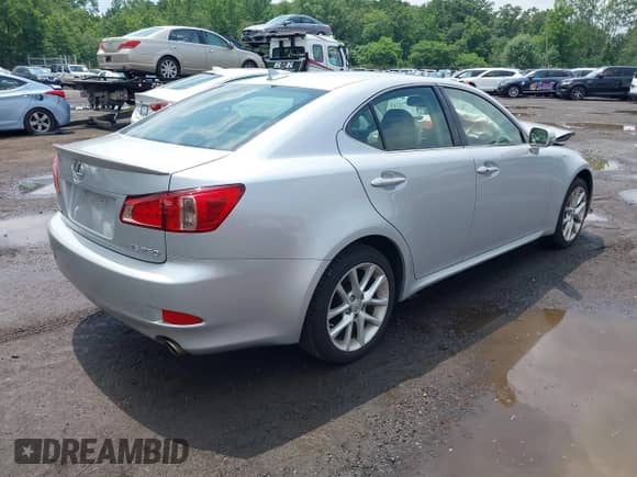 2012 Lexus IS 250 z VIN JTHCF5C28C5054383, wystawiony jako IAAI lot #42738269 z przebiegiem 122 959 mil mil oraz . Historia ofert i sprzedaży dostępna na DreamBid. Obrazek 4.