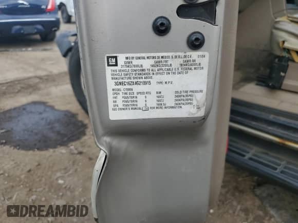 2004 Chevrolet Suburban LT с VIN 3GNEC16ZX4G210915, выставлен на аукционе Copart как лот 67795435 с пробегом 300 602 миль миль и Чистый • Clean title. История ставок и продаж доступна на DreamBid. Изображение 13.