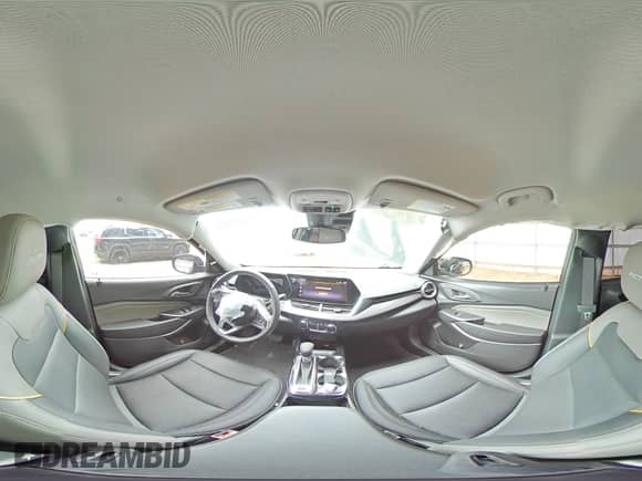 2024 Chevrolet Trax ACTIV with VIN KL77LKE23RC199226, listed as a Copart auction lot 68441035 with 11,215 mi miles and Salvage title. Bid and sale history available at DreamBid. Image 14.