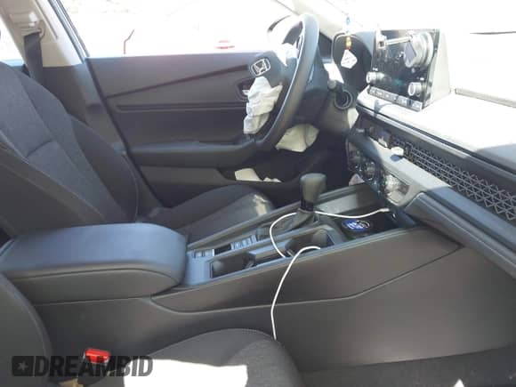 2024 Honda Accord EX с VIN 1HGCY1F37RA058936, выставлен на аукционе IAAI как лот 43255855 с пробегом 11 888 миль миль и . История ставок и продаж доступна на DreamBid. Изображение 5.