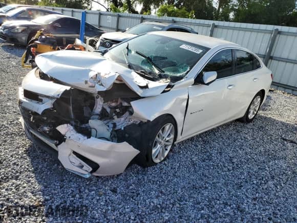 2017 Chevrolet Malibu LT с VIN 1G1ZE5ST4HF169727, выставлен на аукционе Copart как лот 80588475 с пробегом Не указан миль и Списание • Salvage title. История ставок и продаж доступна на DreamBid. Изображение 1.