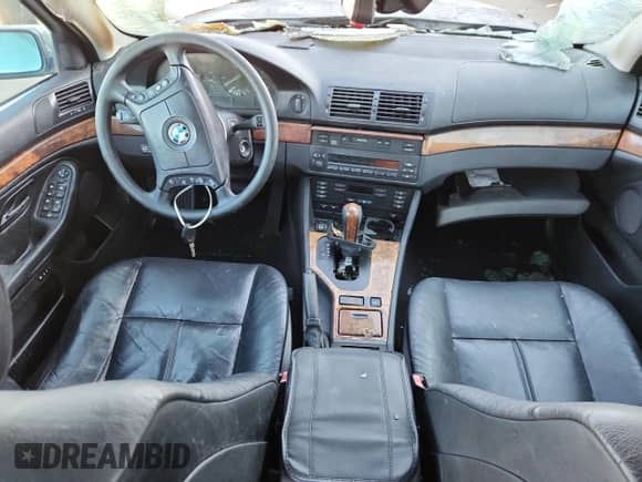 2000 BMW 5 Series 528i с VIN WBADM6345YGU15211, выставлен на аукционе Copart как лот 85207655 с пробегом Не указан миль и Списание • Salvage title. История ставок и продаж доступна на DreamBid. Изображение 8.