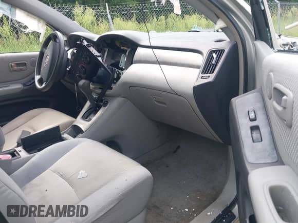 2006 Toyota Highlander с VIN JTEGP21A860110053, выставлен на аукционе IAAI как лот 42738449 с пробегом 277 678 миль миль и . История ставок и продаж доступна на DreamBid. Изображение 5.