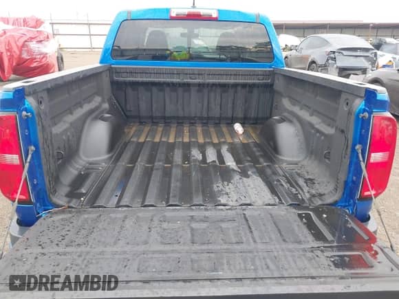 2018 Chevrolet Colorado 4WD Work Truck z VIN 1GCGTBEN3J1298982, wystawiony jako IAAI lot #42965684 z przebiegiem 114 673 mil mil oraz . Historia ofert i sprzedaży dostępna na DreamBid. Obrazek 17.