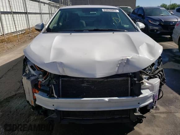 2015 Chevrolet Volt z VIN 1G1RA6E49FU106511, wystawiony jako Copart lot #63620903 z przebiegiem 76 716 mil mil oraz . Historia ofert i sprzedaży dostępna na DreamBid. Obrazek 5.