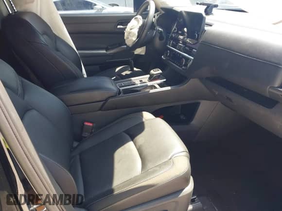 2023 Nissan Pathfinder SL with VIN 5N1DR3CB6PC247663, listed as a IAAI auction lot 43075953 with 14,115 mi miles and . Bid and sale history available at DreamBid. Image 5.