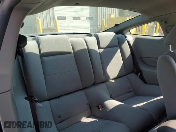 2007 Ford Mustang Deluxe z VIN 1ZVFT80N775234030, wystawiony jako Copart lot #86512215 z przebiegiem 104 228 mil mil oraz Szkoda całkowita • Salvage title. Historia ofert i sprzedaży dostępna na DreamBid. Obrazek 10.