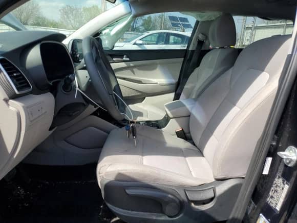 2021 Hyundai Tucson SE with VIN KM8J23A46MU298629, listed as a Copart auction lot 54669045 with 88,093 mi miles and Salvage title. Bid and sale history available at DreamBid. Image 7.