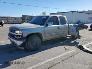 1999 Chevrolet Silverado 1500 LS z VIN 1GCEK19V8XE216342, wystawiony jako Copart lot #80629585 z przebiegiem 163 938 mil mil oraz Szkoda całkowita • Salvage title. Historia ofert i sprzedaży dostępna na DreamBid. Obrazek 1.