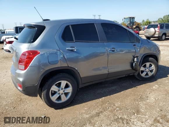 2020 Chevrolet Trax LS with VIN 3GNCJNSB6LL155821, listed as a Copart auction lot 70509365 with 48,519 mi miles and Salvage title. Bid and sale history available at DreamBid. Image 3.