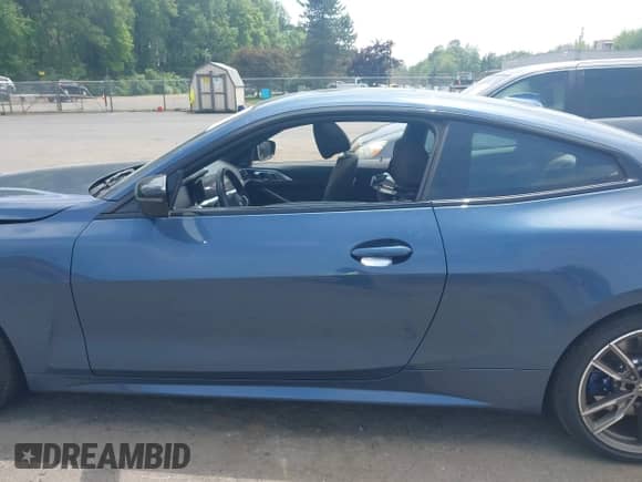 2022 BMW 4 Series M440i xDrive с VIN WBA13AR02NCJ36217, выставлен на аукционе IAAI как лот 42505633 с пробегом 40 915 миль миль и . История ставок и продаж доступна на DreamBid. Изображение 15.