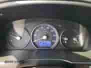 2011 Hyundai Santa Fe SE z VIN 5XYZH4AGXBG003133, wystawiony jako Copart lot #53721155 z przebiegiem 217 587 mil mil oraz Czysty tytuł • Clean title. Historia ofert i sprzedaży dostępna na DreamBid. Obrazek 9.