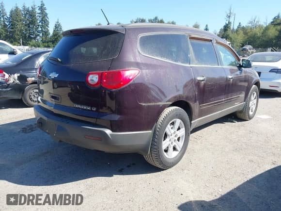 2009 Chevrolet Traverse 1LT с VIN 1GNEV23D99S129946, выставлен на аукционе IAAI как лот 43246803 с пробегом 33 802 миль миль и . История ставок и продаж доступна на DreamBid. Изображение 4.