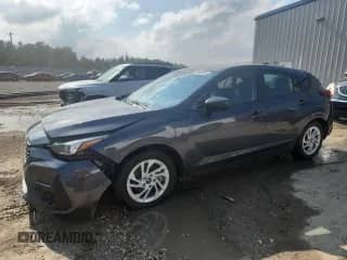 2025 Subaru Impreza с VIN JF1GUABC2S8220685, выставлен на аукционе Copart как лот 63708315 с пробегом 10 522 миль миль и Списание • Salvage title. История ставок и продаж доступна на DreamBid. Изображение 1.
