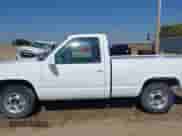 1995 Chevrolet Silverado 1500 z VIN 1GCEC14Z8SZ217712, wystawiony jako IAAI lot #42459235 z przebiegiem 172 963 mil mil oraz . Historia ofert i sprzedaży dostępna na DreamBid. Obrazek 14.