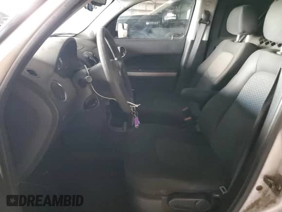 2010 Chevrolet HHR LS с VIN 3GCAAADB7AS555878, выставлен на аукционе Copart как лот 78245774 с пробегом 253 104 миль миль и Чистый • Clean title. История ставок и продаж доступна на DreamBid. Изображение 7.