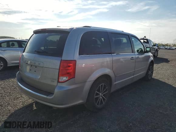 2017 Dodge Grand Caravan Crew Plus с VIN 2C4RDGDG0HR728074, выставлен на аукционе Copart как лот 82153855 с пробегом 171 336 миль миль и Чистый • Clean title. История ставок и продаж доступна на DreamBid. Изображение 3.