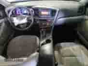 2015 Kia Optima LX с VIN 5XXGM4A75FG472546, выставлен на аукционе Copart как лот 85170525 с пробегом 233 365 миль миль и Списание • Salvage title. История ставок и продаж доступна на DreamBid. Изображение 8.