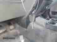 2019 Ford F-250 XL z VIN 1FD7X2B61KEE36543, wystawiony jako IAAI lot #43283113 z przebiegiem 164 926 mil mil oraz . Historia ofert i sprzedaży dostępna na DreamBid. Obrazek 11.