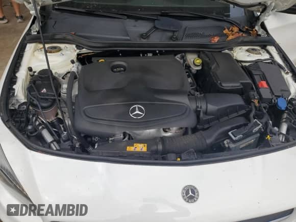 2018 Mercedes-Benz CLA 250 с VIN WDDSJ4EB6JN664305, выставлен на аукционе Copart как лот 85359045 с пробегом 71 453 миль миль и Списание • Salvage title. История ставок и продаж доступна на DreamBid. Изображение 11.